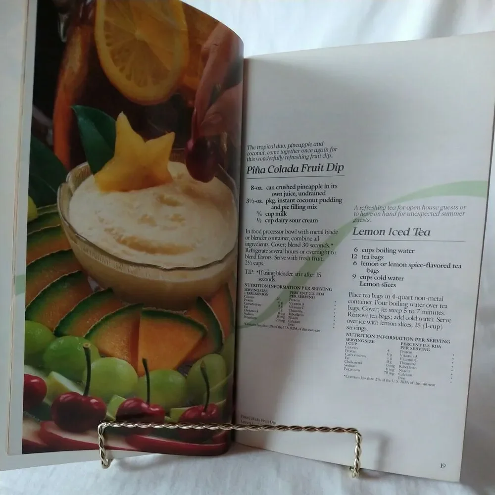 Pillsbury Party Fun 1987 Vtg Cookbook‎ Booklet